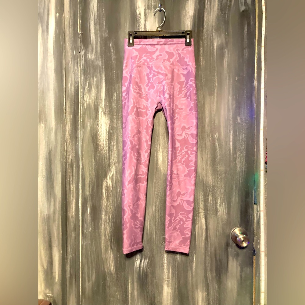 KEFI camo leggings